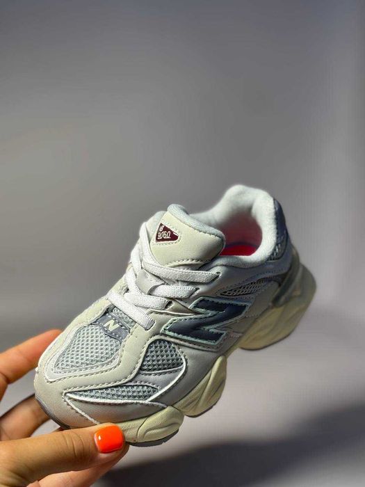 Дитячі кросівки New Balance 9060 Lunar Timberwolf Grey р.26-35