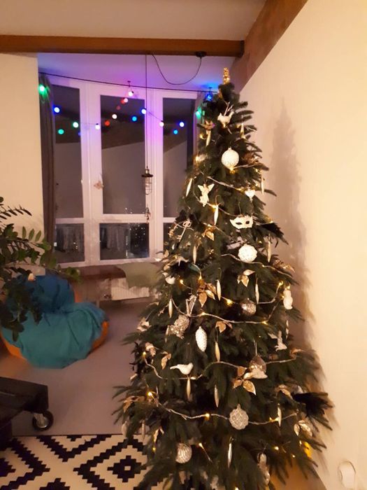 Новорічна ялинка, штучна. Новогодняя елка, ель искусственная