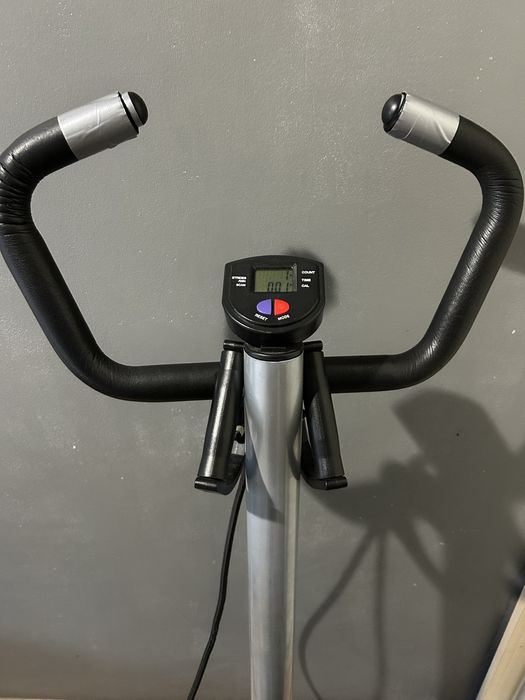 Stepper skrętny z uchwytami i licznikiem – super stan