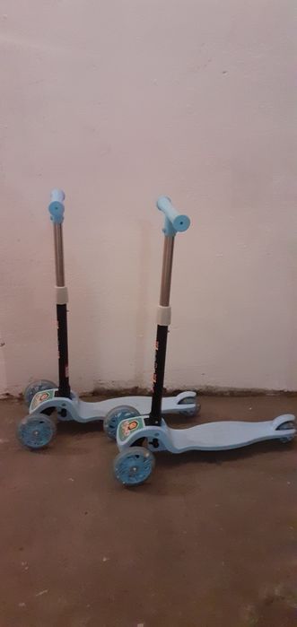 Hulajnoga trzykołowa