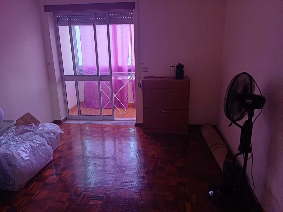 Arrendamento T2 em Santa Apolónia, Coimbra