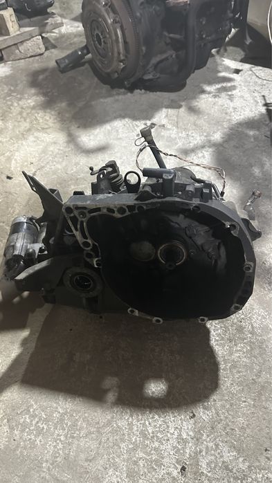 КПП Коробка передач Renault Megane Scenic 1.5 dci CE JRQ K9K pf 820021