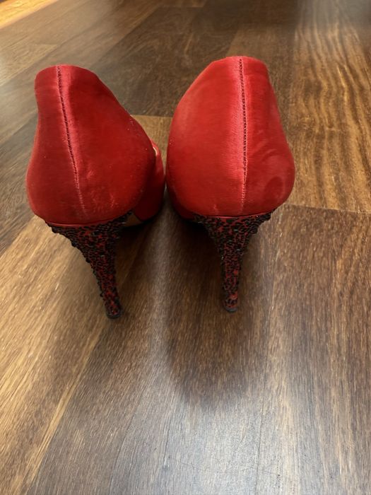 Sapatos de Salto vermelho