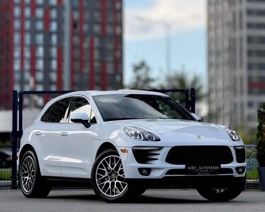 Продаж Porsche Macan S
