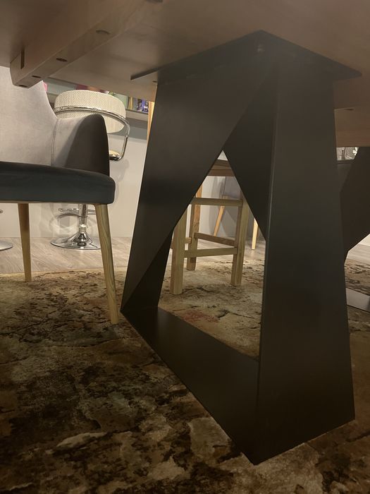 Pés de Mesa em Ferro