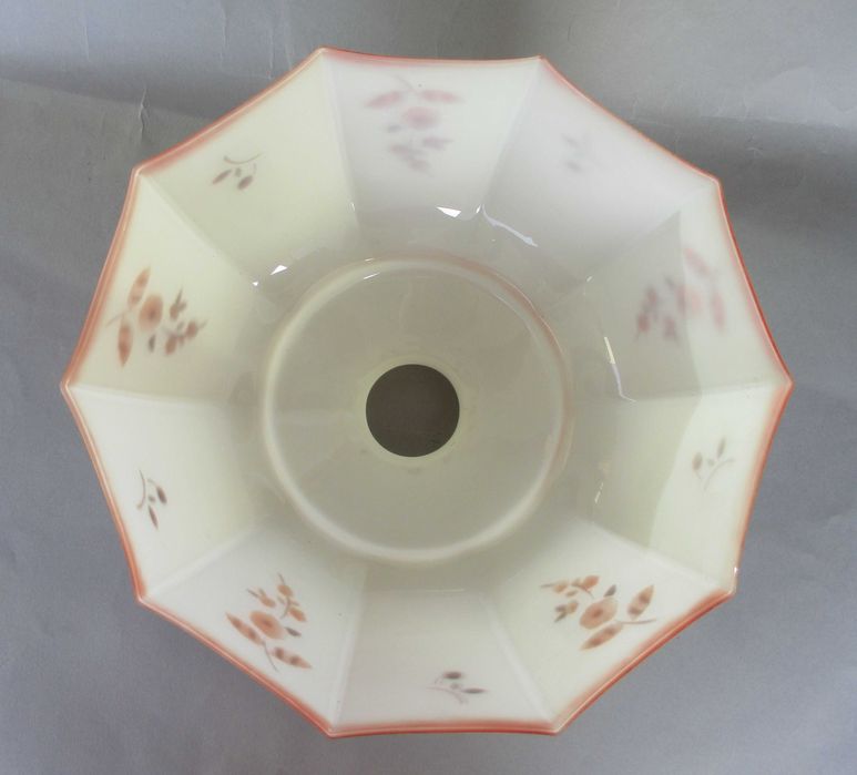 Rasowa, klasyczna, gabinetowa, stara (przedwojenna ?) lampka z mosiądzu.