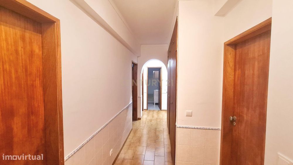 Apartamento T3, com Terraço, a 50m do Aqua Portimão