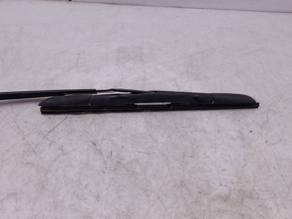 Haste / braço de escova limpa vidros frente direita KIA Ceed (JD)