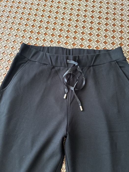 Spodnie damskie, regular, wygodne Liu Jo czarne roz. M - NOWE