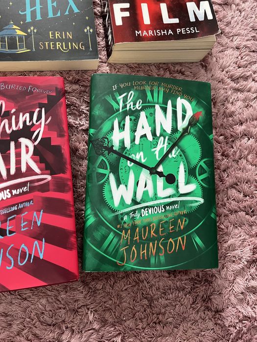 Vários livros em inglês