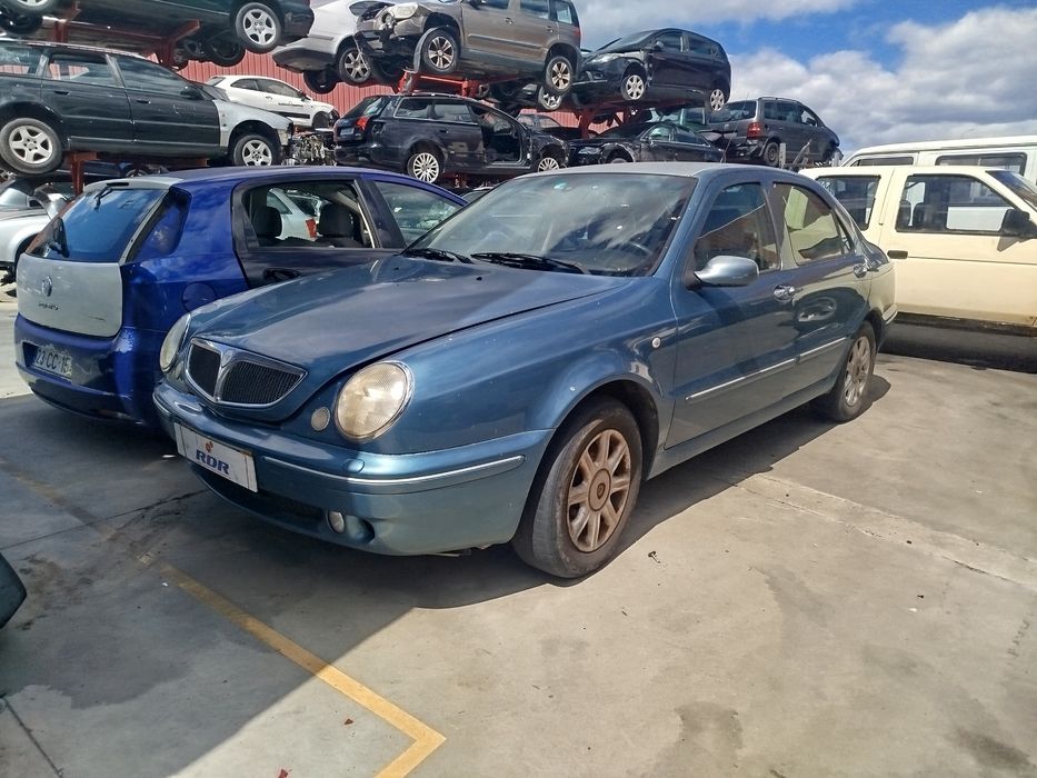 Lancia Lybra 2.4 JTD