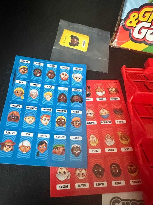 настільна гра Вгадай Хто? від Hasbro Gaming дорожня версія