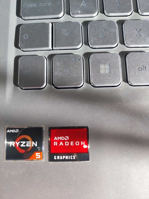 Portátil Asus Vivobook cinza 15'