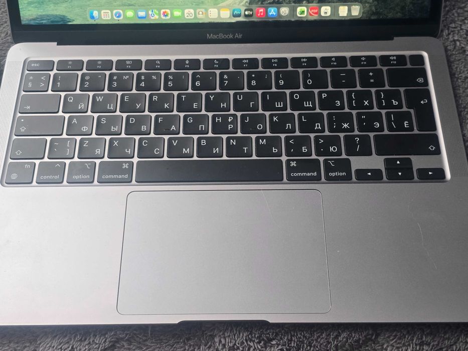 Macbook Air 13" M1 (A2337) 8/256 , Space Gray , опис читайте !