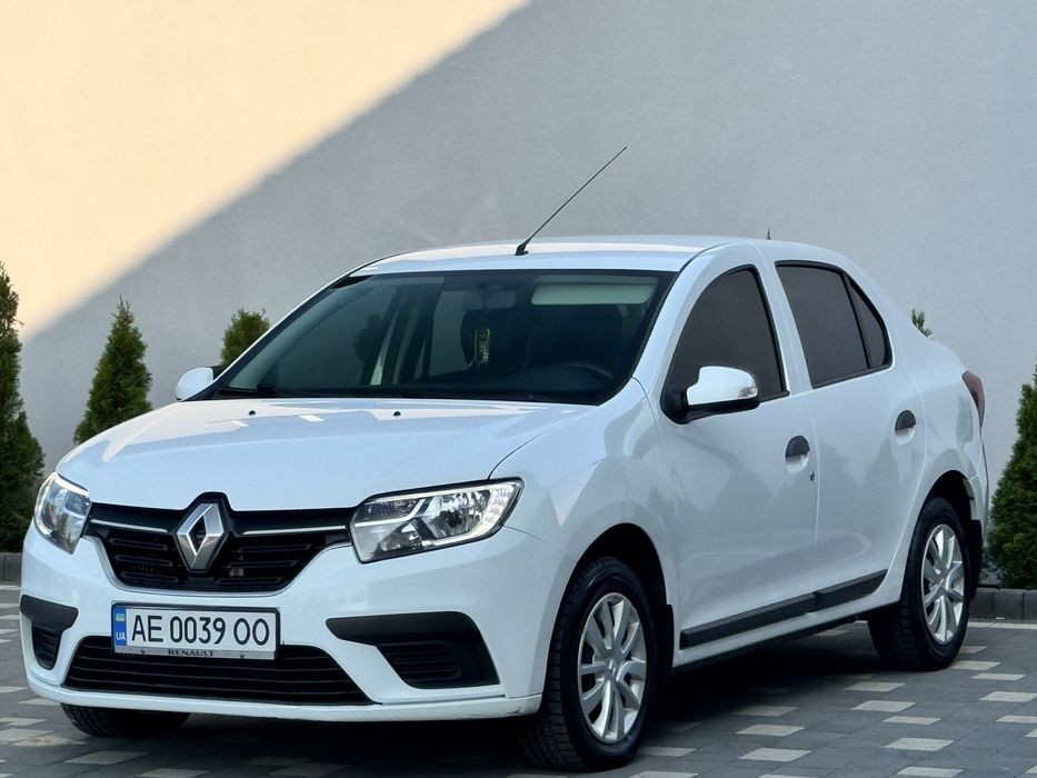 Renault Logan Sedan