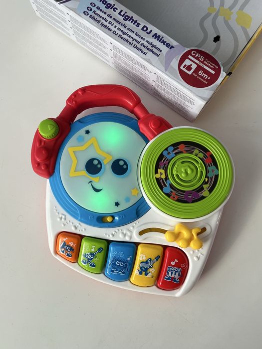 Музична розвиваюча іграшка для малюків WinFun