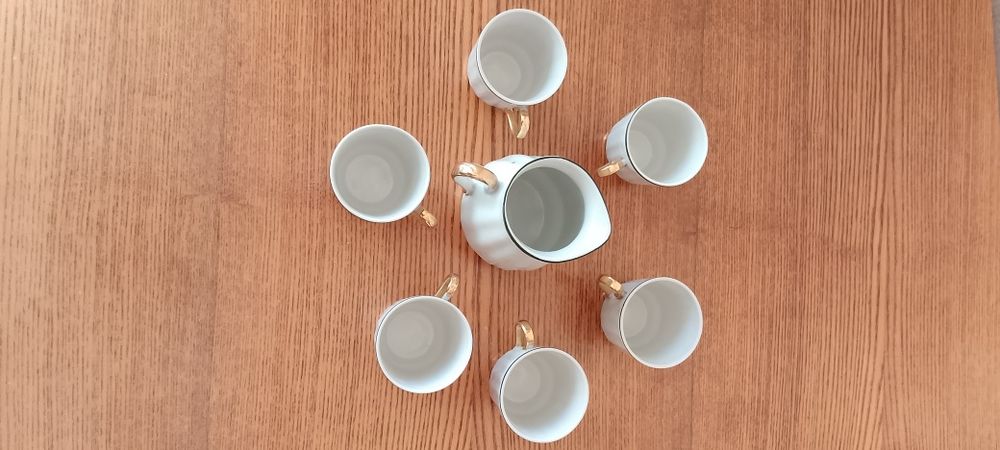 Кофейный сервиз (неполный, 10 предметов)