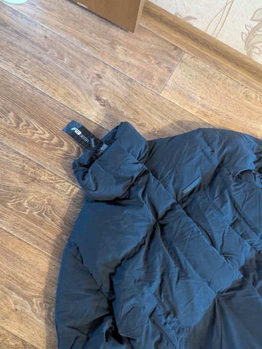 Жіноча стильна куртка FSNB