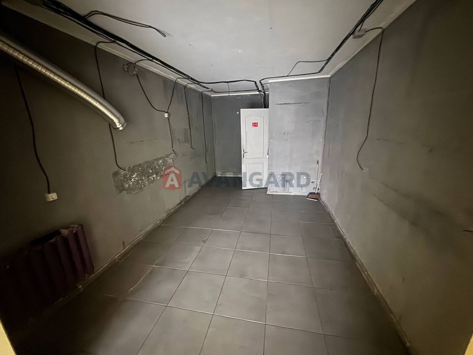 Гагарина (МкДональдс).34м.кв.Пеш.трафик.Первая линия 20400грн