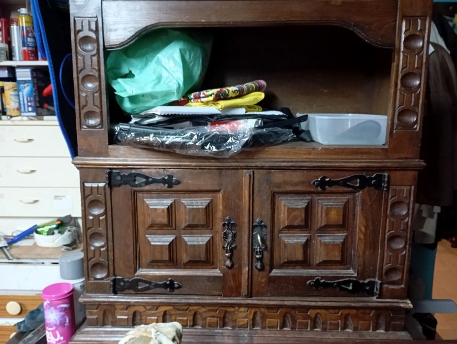 Camas roupeiro moveis armário mesa de cozinha