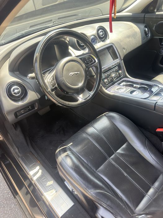 Jaguar XJ — fotografia 5