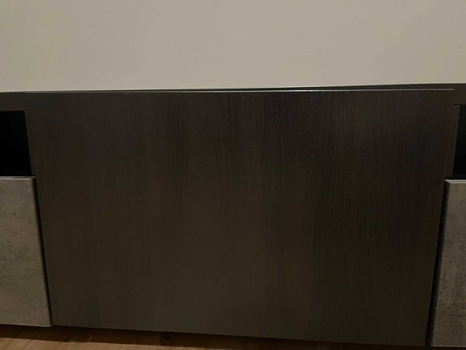 Móvel de televisão (BESTÅ - IKEA)