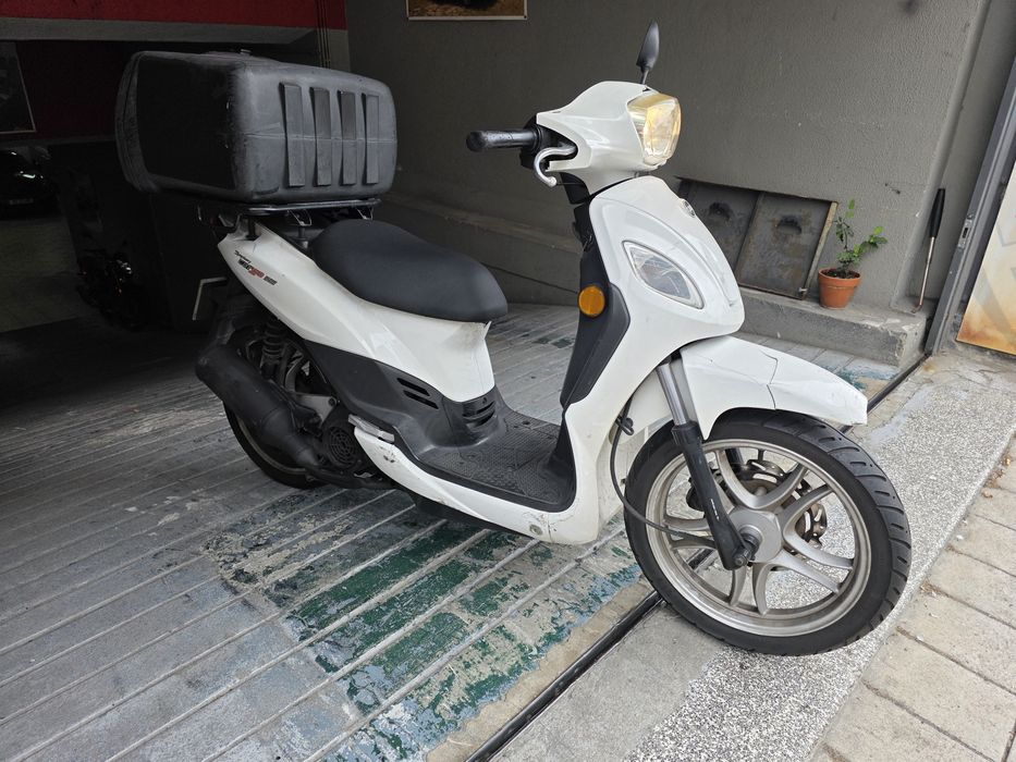 sym 125 i cargo gts