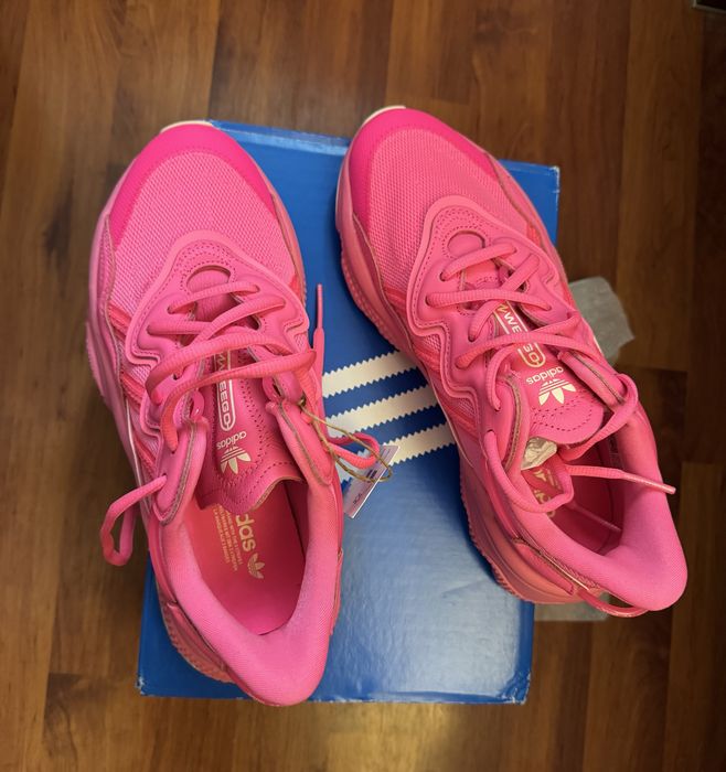 Кросівки Adidas оригінал р 38.1/2 US 7 UK 5.5 24.5 см