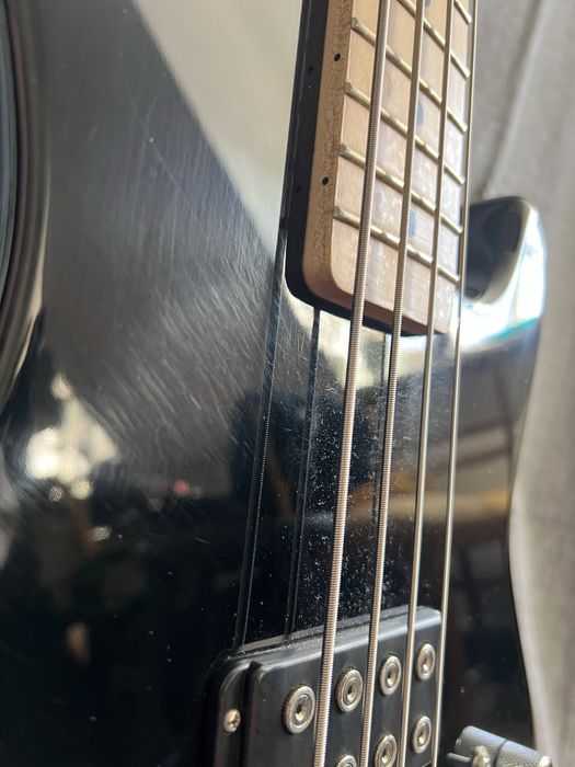 Gitara basowa G&L Legacy L-2000