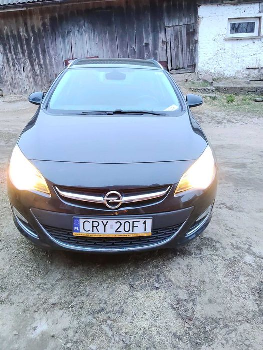 Opel Astra J  2014