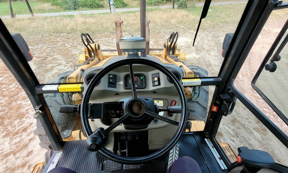 Koparko ładowarka CASE 695 Sprowadzona, CAT, JCB, NEW HOLLAND