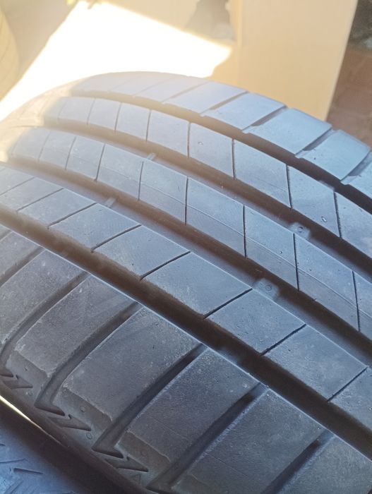 Opony letnie 215/40/18