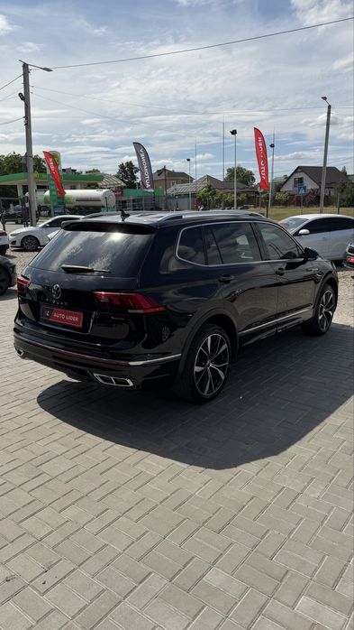 Volkswagen Tiguan SEL R-line Premium Plus 4motion Фольксваген Тігуан 2022 р 2,0 бенз 8АКПП