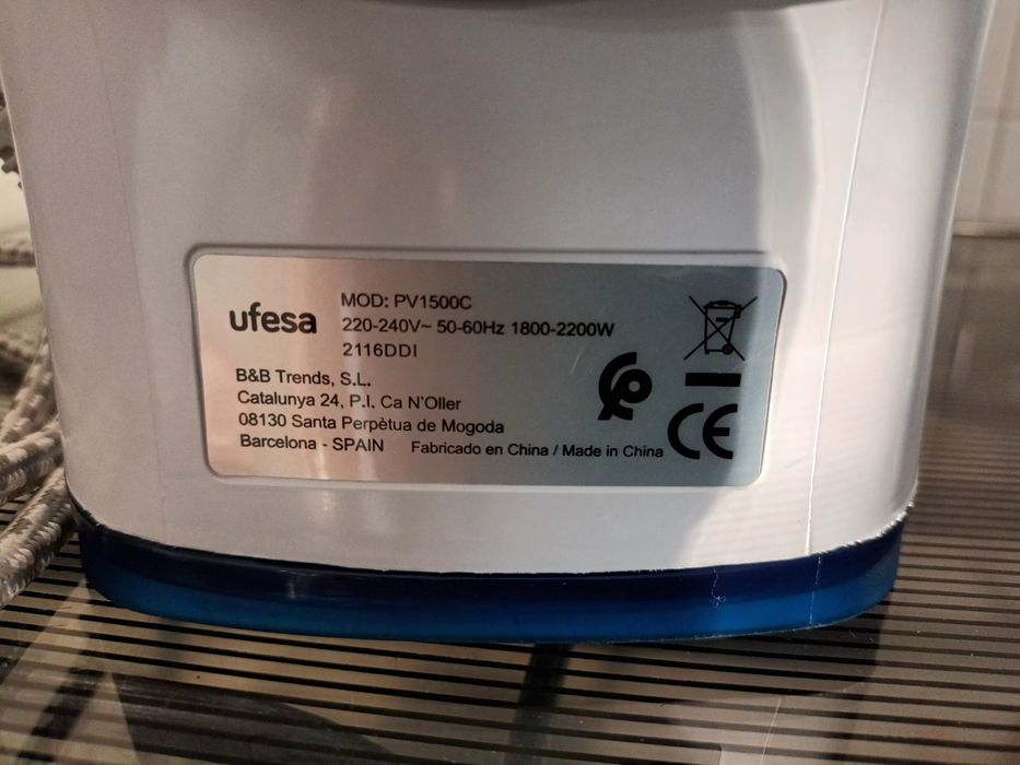 Ferro engomar Ufesa PV 1500C