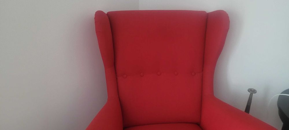 Sofá de orelhas do IKEA