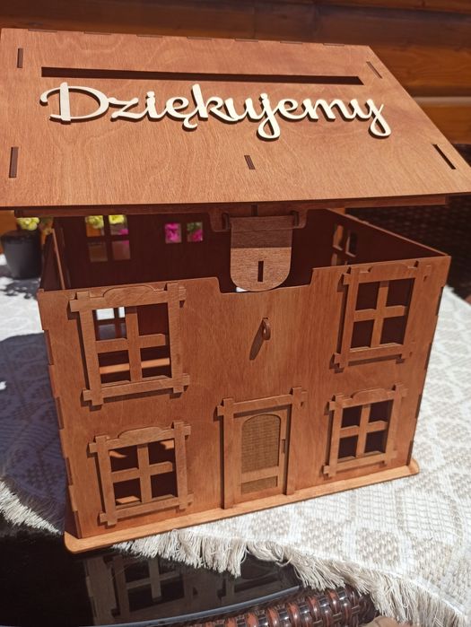 Duży domek na koperty