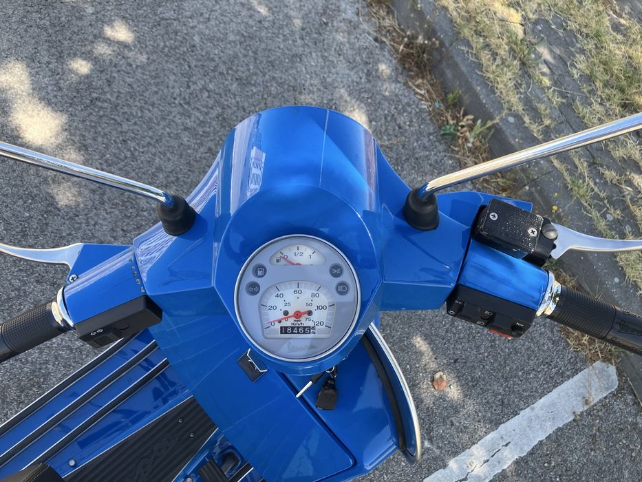 Piaggio Vespa PX 125