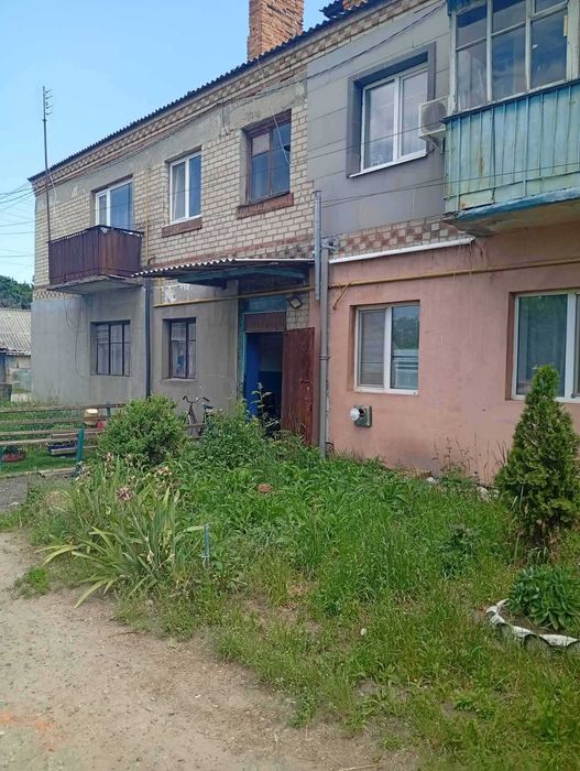 Продаж 1 кімнатної квартири в селище Травневе.