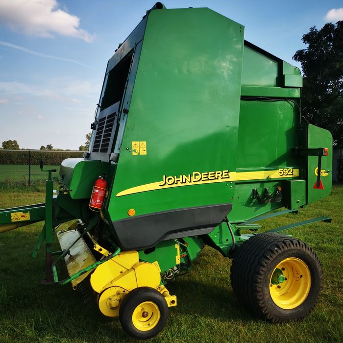 Sprzedam Prase John Deere 592  Belarka