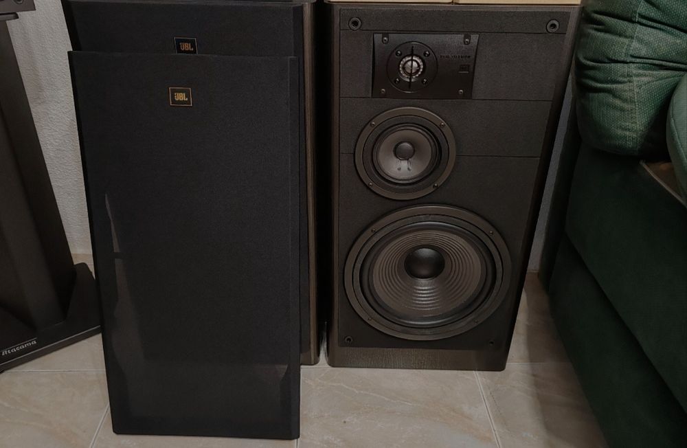 Colunas de som stereo