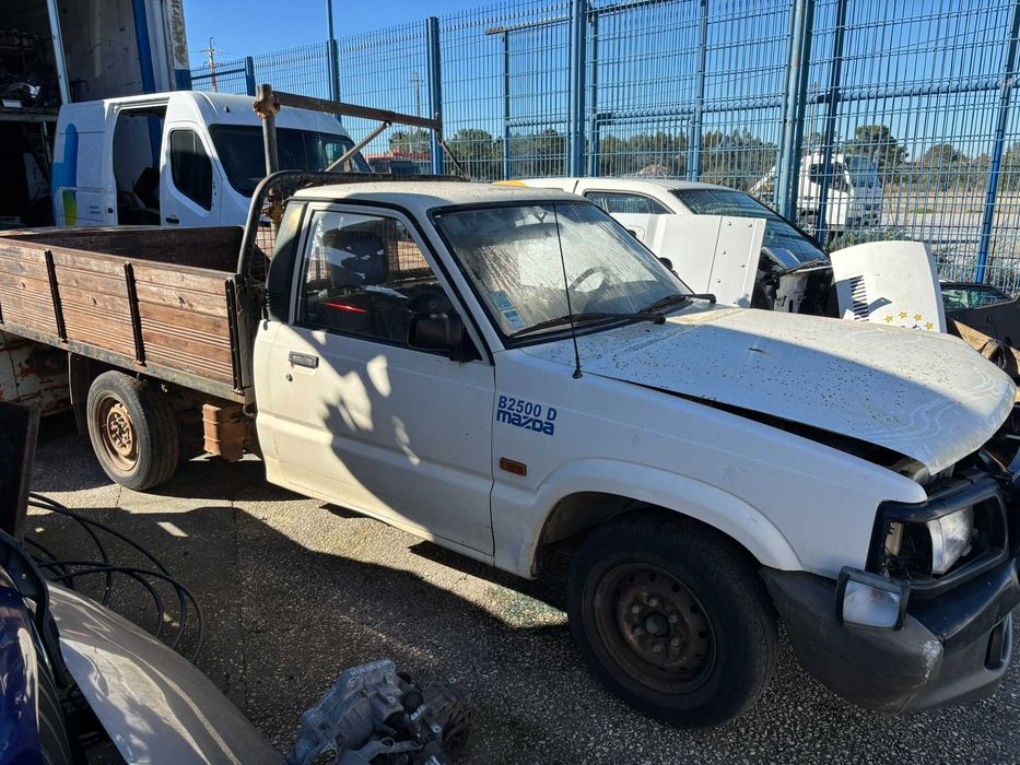 Peças Mazda B2500 D do ano 1999