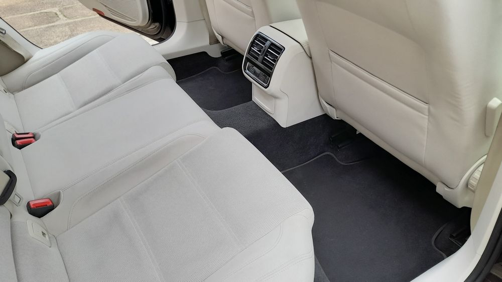 VW  Passat Variant