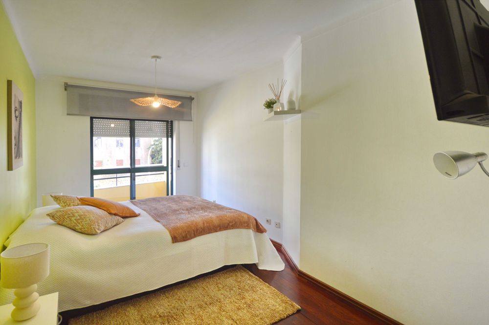 Apartamento Viso T3 com Suite e Garagem 137 m2 com elevador