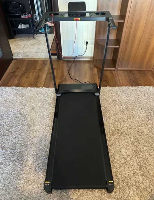 Беговая дорожка электрическая с регулировкой наклона и ручками