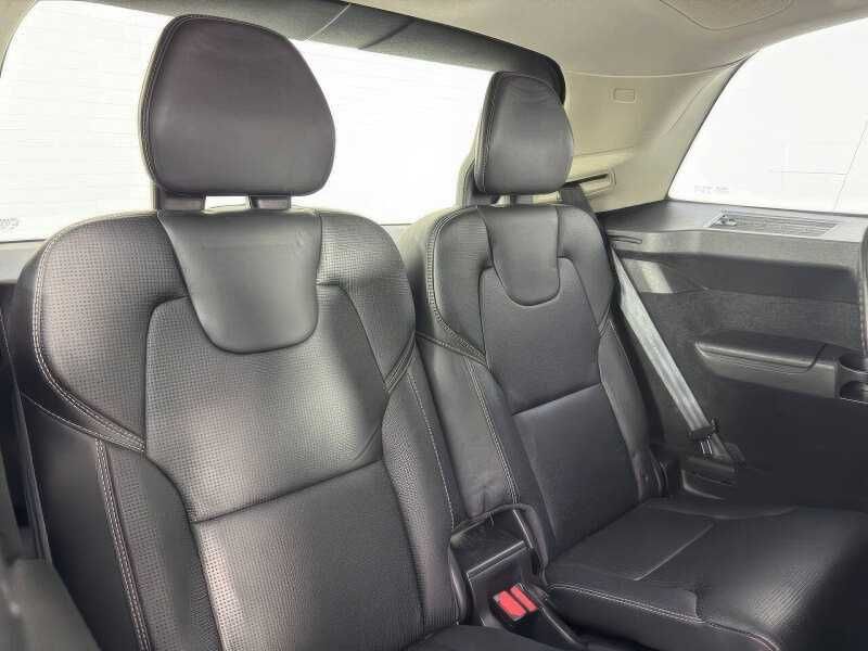 2018 Volvo XC90 T8 eAWD Inscription