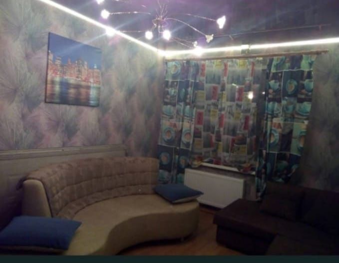 Цілодобова охорона, закрита територия.Своя без комісії .ДЖАКУЗі євроре