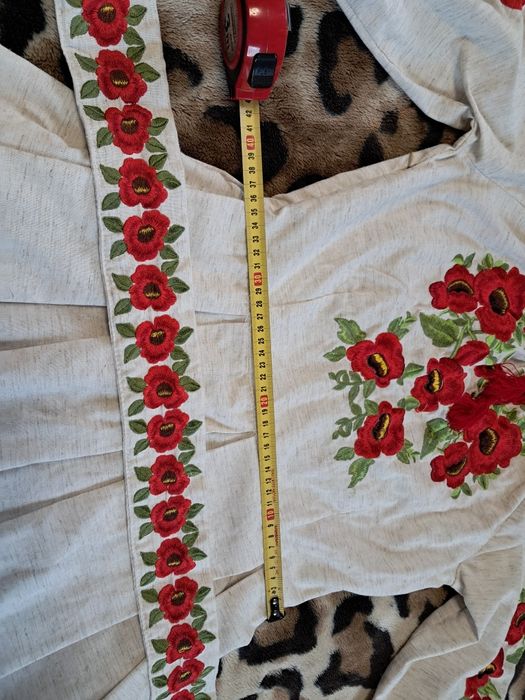 Вишите плаття,льон.