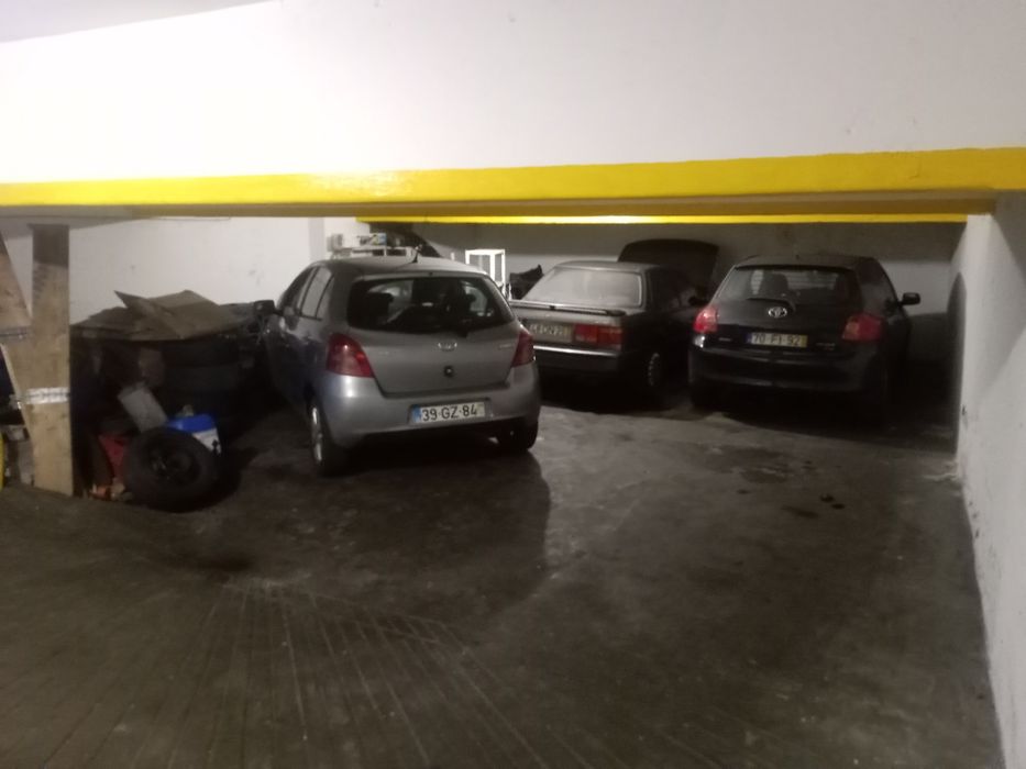 Trespassa Oficina Auto no centro da cidade São João da Madeira