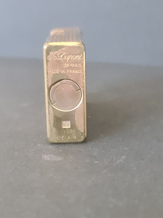Isqueiro Dupont dourado