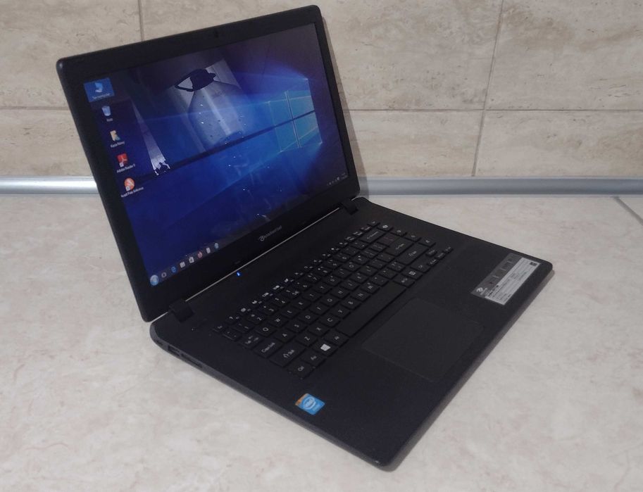 laptop Pacard Bell easy note 15,6"